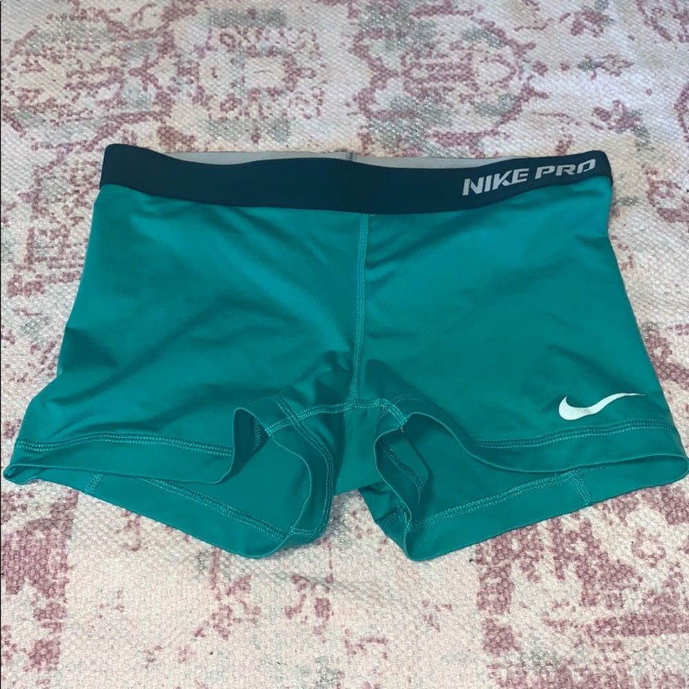 real nike pros (og version)